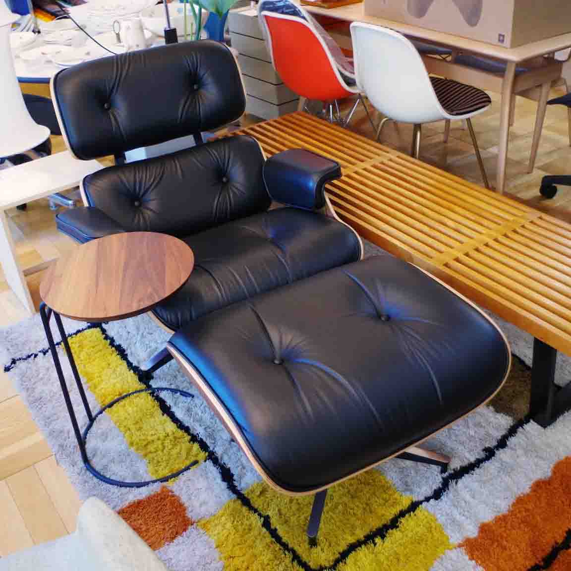 愛知県名古屋市栄のイームズラウンジチェア正規販売店