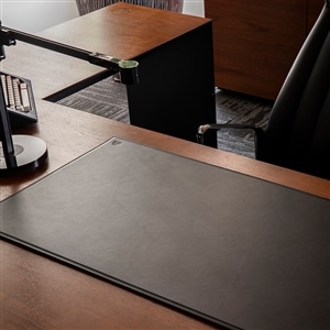 IXC by Pinettiピネッティ| カッシーナ・イクスシー オンラインストア