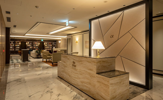 SOUS BOIS(スーボア サイドテーブル） PHILIPPE HUREL | カッシーナ