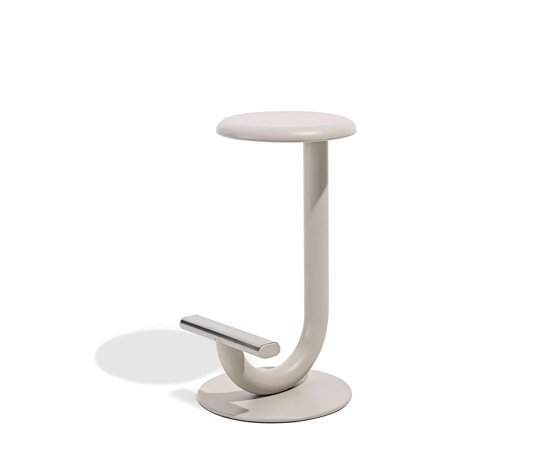 STRONG（ストロング スツール）DESALTO | カッシーナ・イクスシー