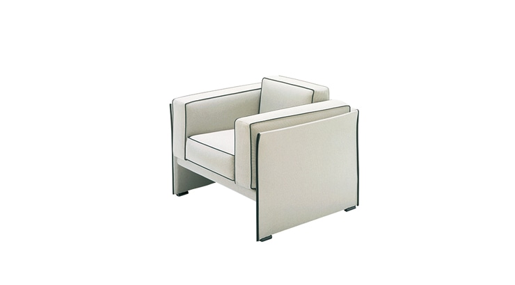 Cassina（カッシーナ）405-3P DUCデュック ソファ 3人掛|カッシーナ