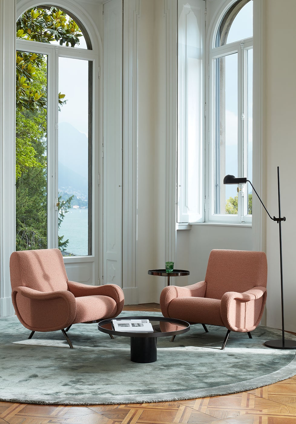 720 LADY（レディ ラウンジチェア） Cassina | カッシーナ・イクスシー