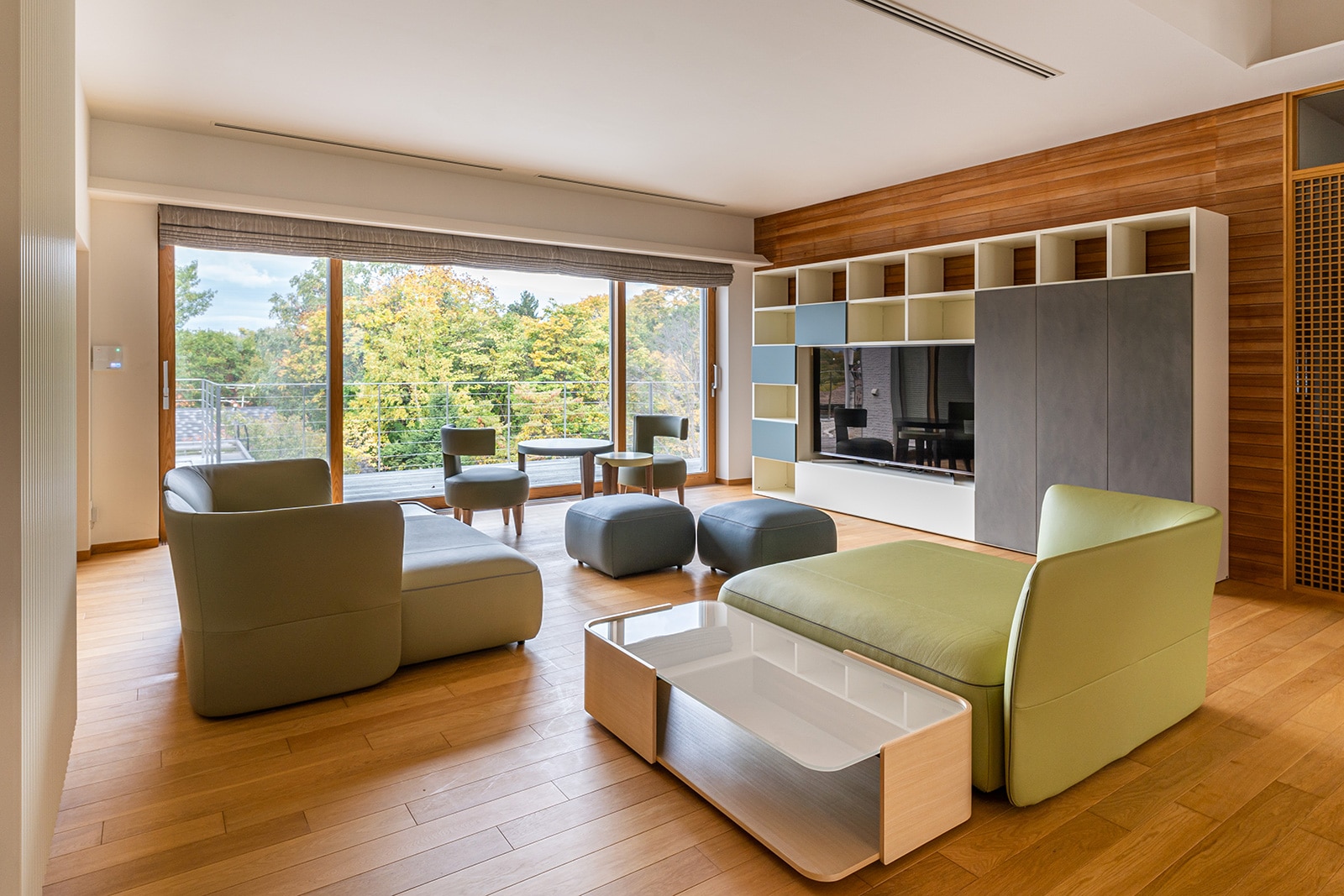 札幌市 E様邸 - 納品事例 | カッシーナ・イクスシー