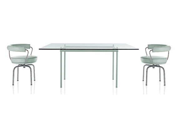 Cassina（カッシーナ）LC12LC12 テーブル|カッシーナ・イクスシー 公式