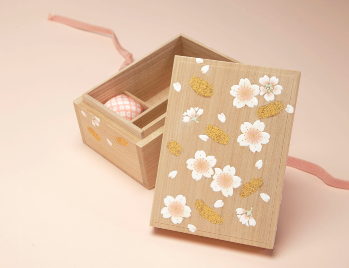 桐箱 « 全国版コラム 和の手ざわり