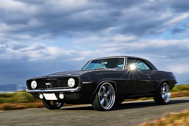 半世紀の時を経て熟成された、魅力を放つファーストカマロ