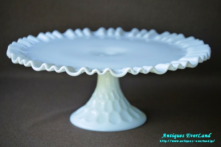 ディプレッション ミルク ガラス ホールケーキスタンド 乳白