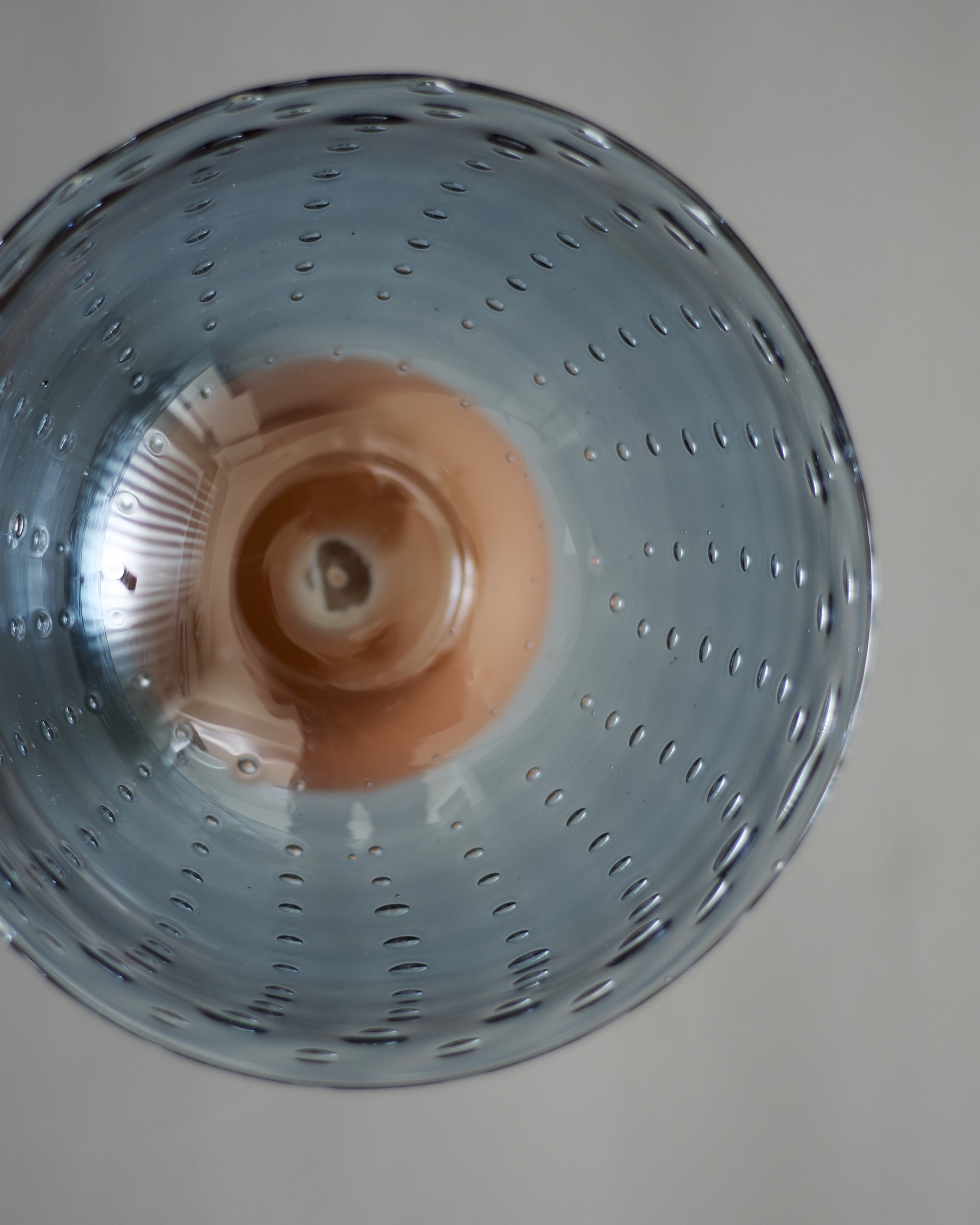 UTSUROI / glass bowl｜吹きガラス作家・野尻恵美とつくる“時間の