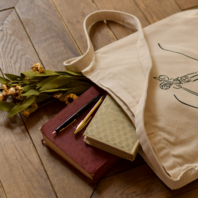 進撃の巨人｜鬼頭祈コラボ 2WAYショルダートート