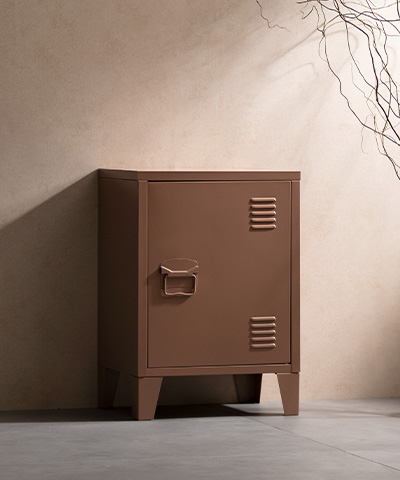 デザイン性が高くて人気のキャビネット。家具・インテリア通販