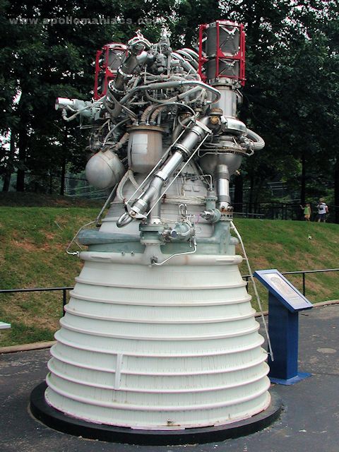 J2エンジン | サターンVブースター | アポロ マニアックス