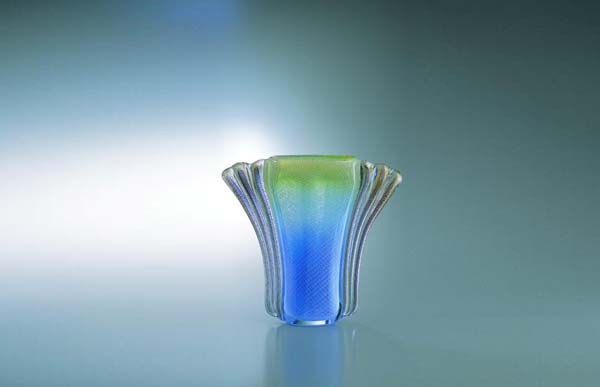 安田泰三 吹きガラス」ーー富山ガラス作家協会展2014より | AXIS Web