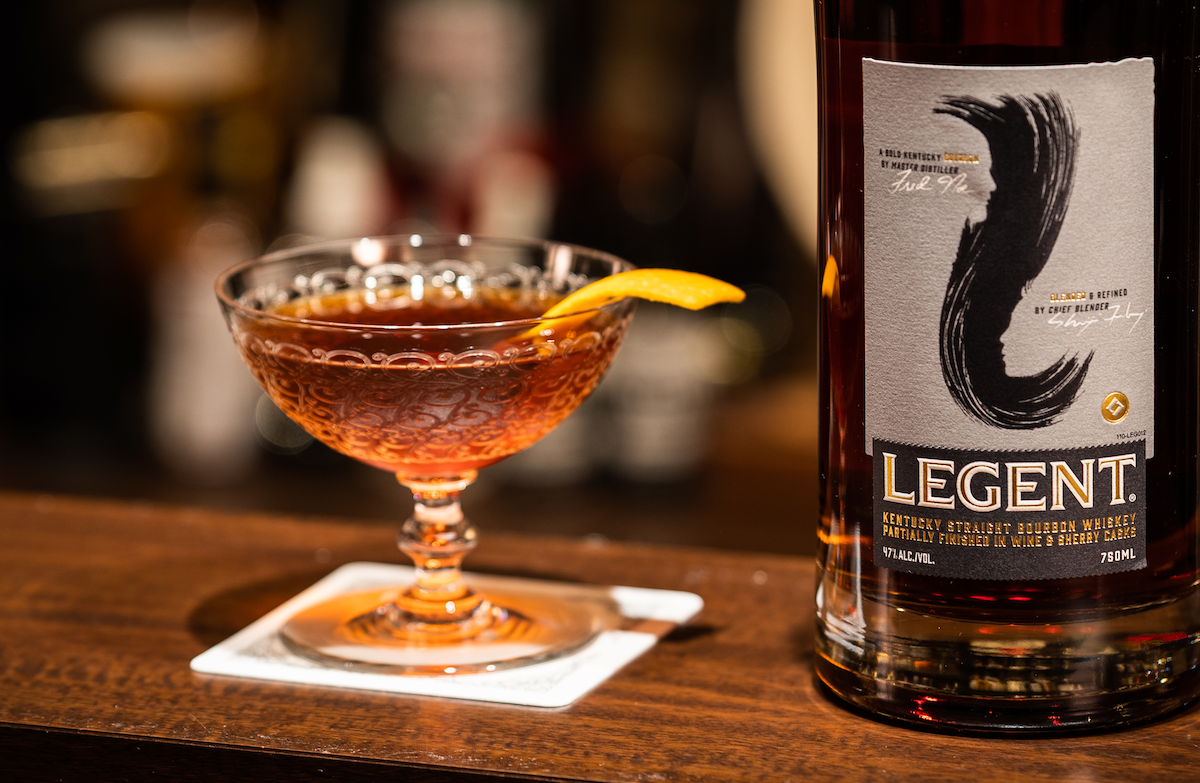 厚みのある甘味と唯一無二の複雑味が、ブレンドの技でクロスオーバー