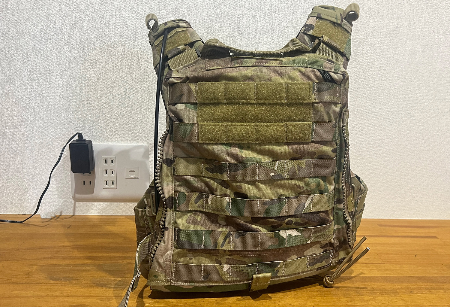 展示品セール 実物 CRYE PRECISION AVS MBAV プレートキャリア セット