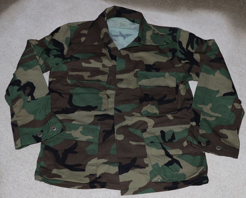 米軍ウッドランド迷彩BDUジャケット初期型 新品 - ミリタリー