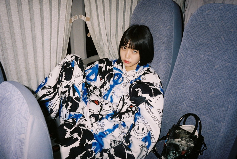 ano、新曲「絶対小悪魔コーデ」縦型アニメーションMV公開 | Daily News