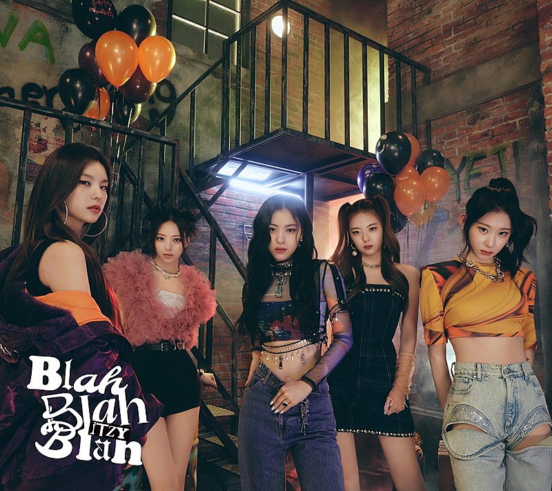 ITZY、新曲「Blah Blah Blah」MVでダイナミックなダンス | Daily News
