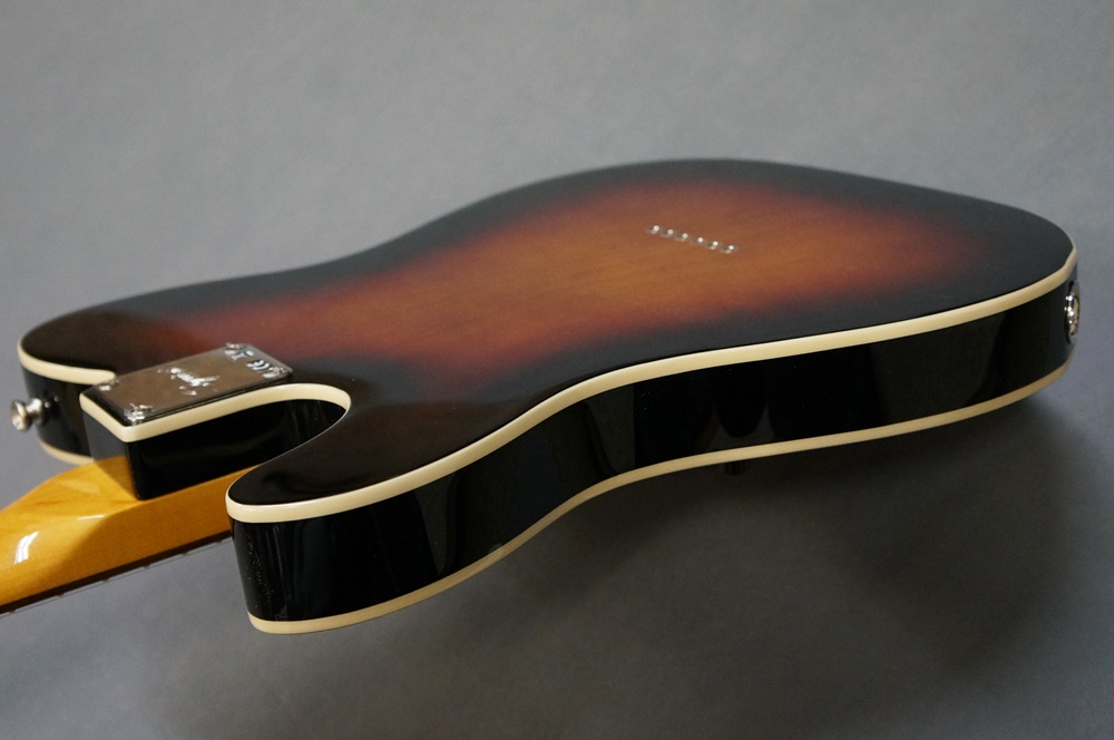 Squier Classic Vibe '60s Custom Telecaster 3TS 【3-Color Sunburst