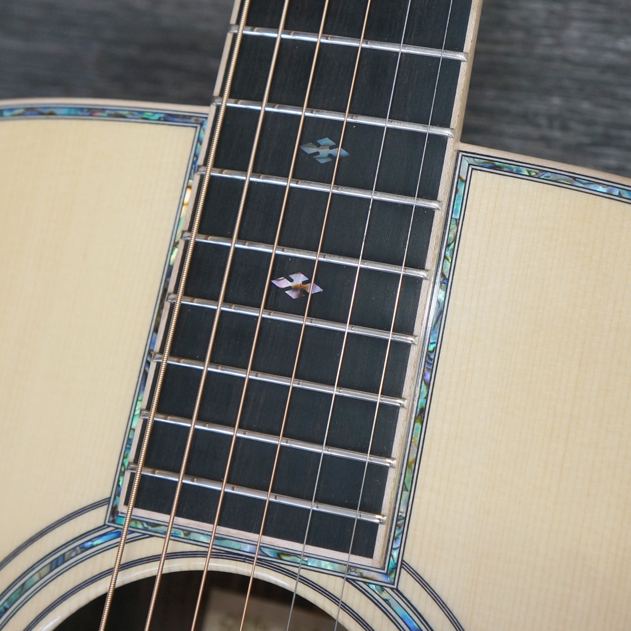 ASTURIAS（アストリアス） D. EMBLEM / 楽器屋BOW オンラインストア