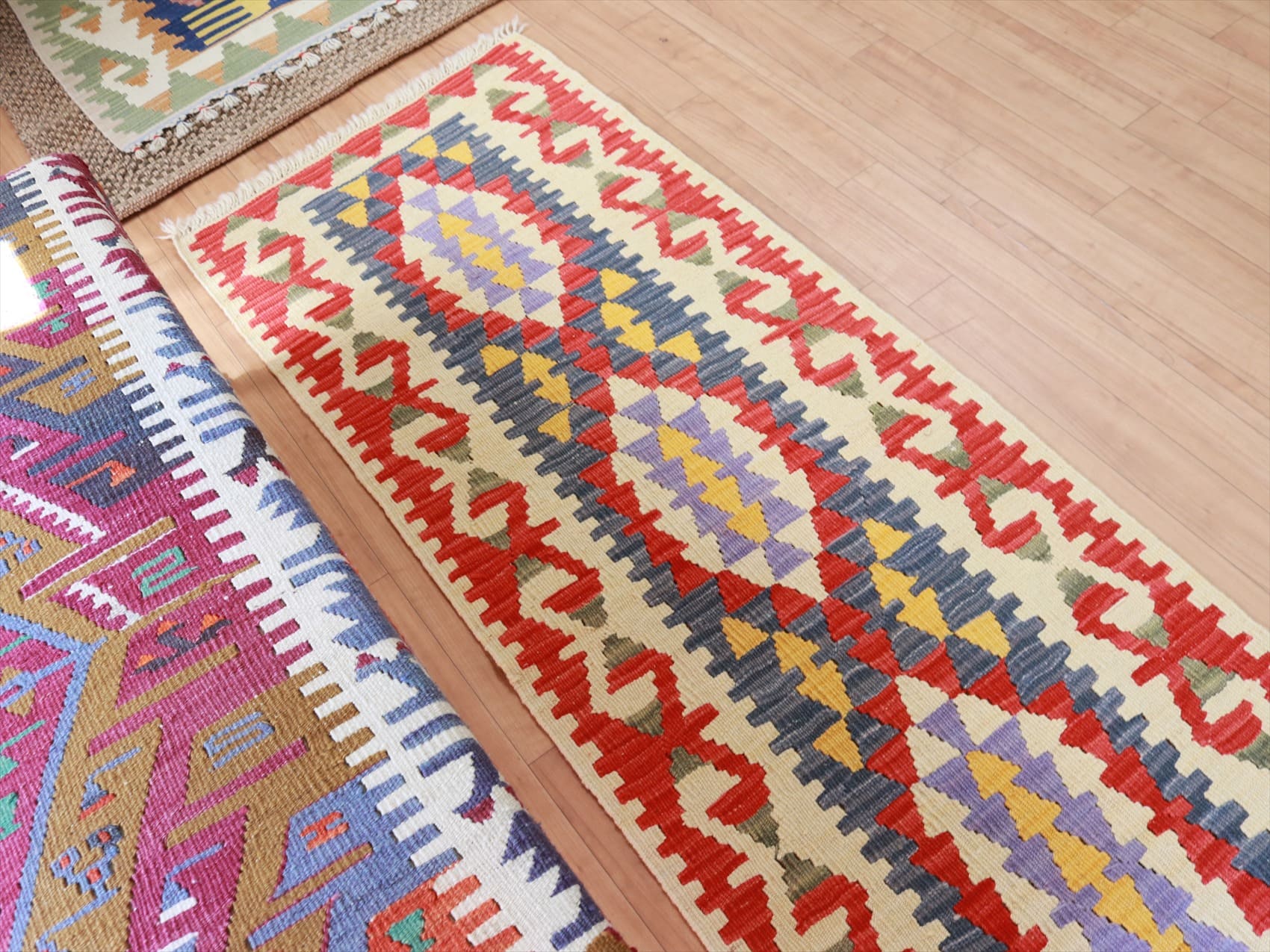 キリムラグ ウール100% 185×60cm 細長ランナー 3つの変形メダリオン