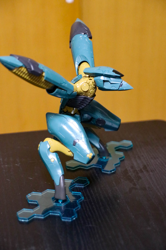 ついに『MGS2』が現行機に登場！記念の『MGS4』版1/100「メタルギアRAY