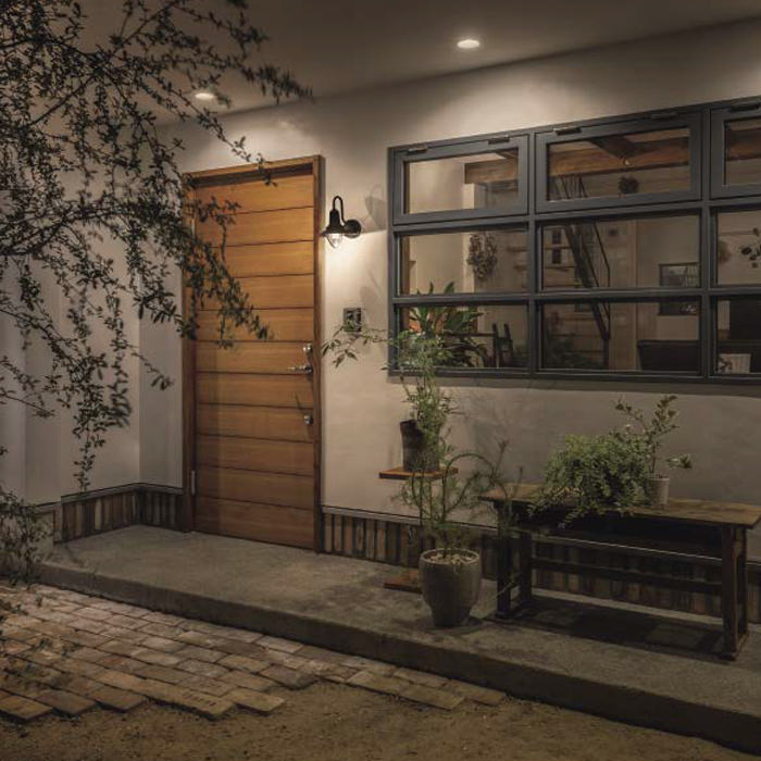 ポーチライト 玄関灯 人感センサ LED 40W | 黒サテン ｜照明の