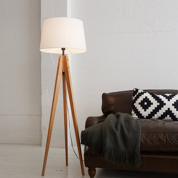 フロアスタンド 布・ホワイト色 バーチ材 リビング照明｜スタンド