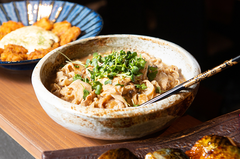 銀座さすけねぇ｜1品1品手作りのおばんざいや会津馬刺しが味わえるお店