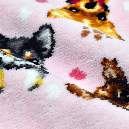 総柄チワワ ハンカチ CZGDCSH2-PK | ソノタゲンセン | GREEN DOG & CAT