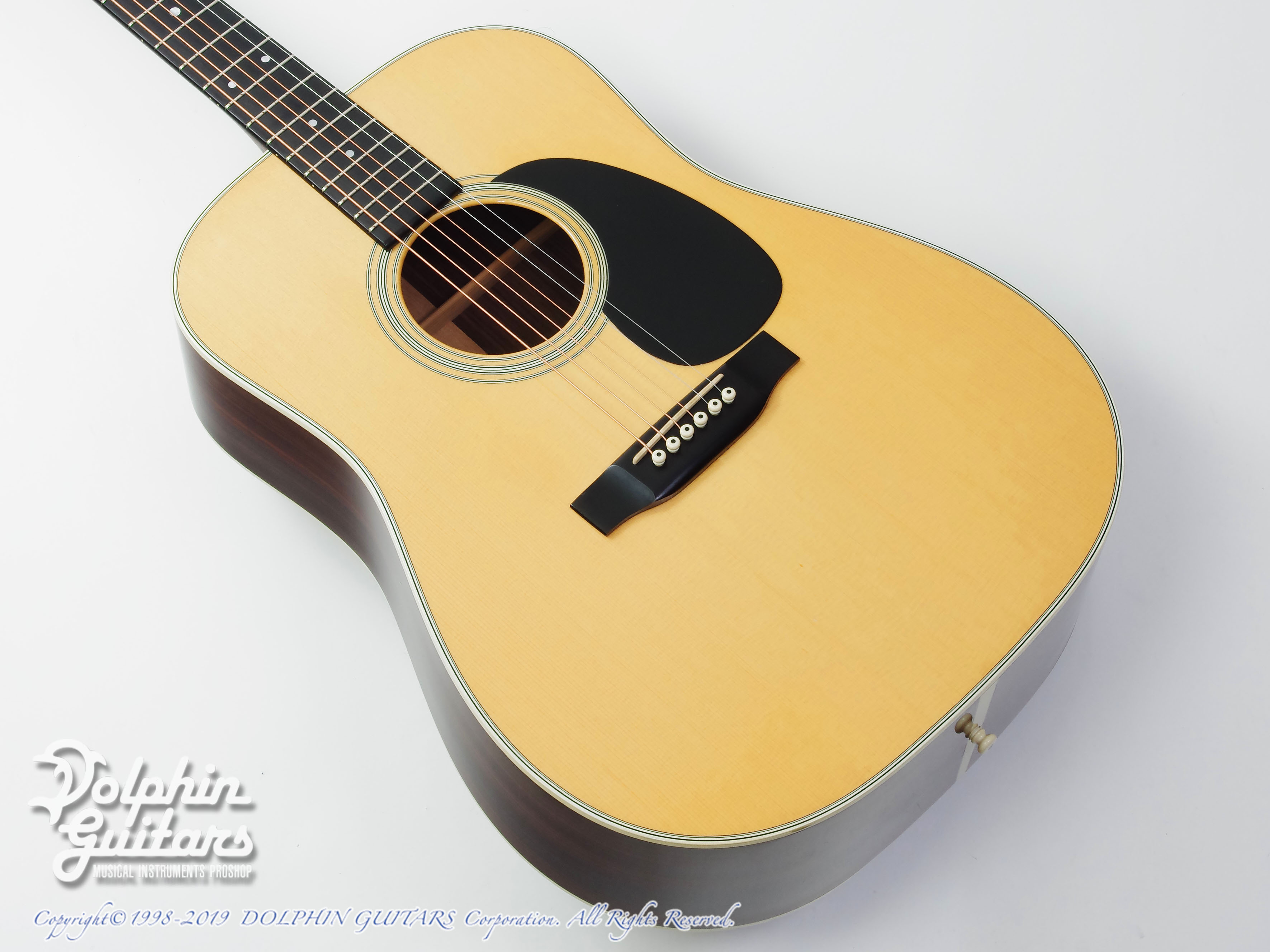 C.F.Martin D-28 Custom Edition|ドルフィンギターズ