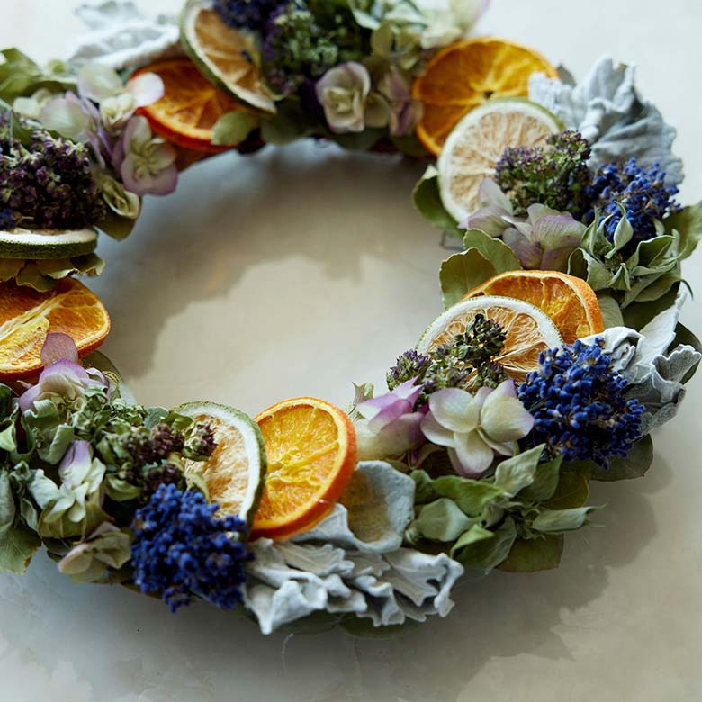 母の日・5月12日お届け＞母の日フラワーリース 2024| DEAN & DELUCA