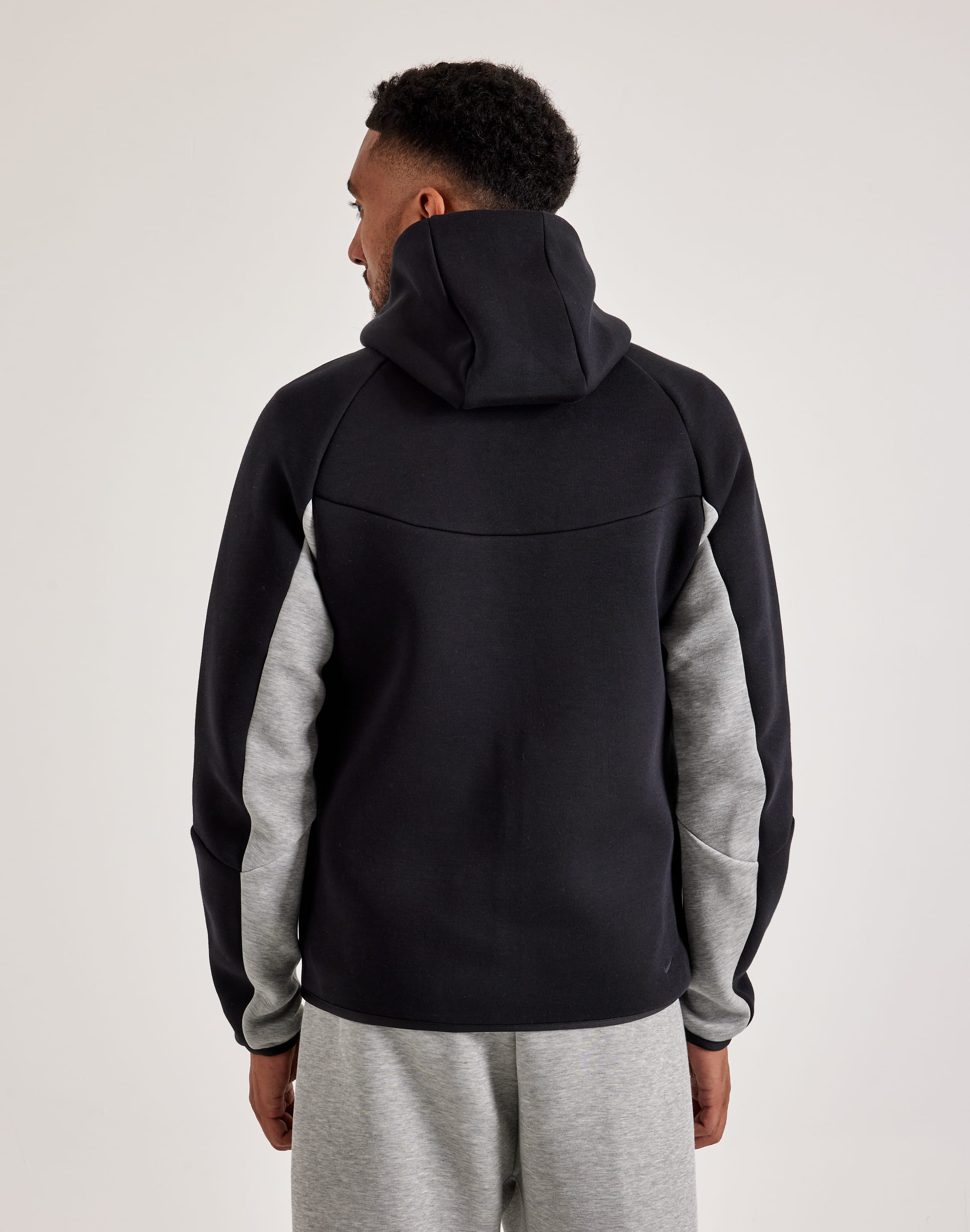 Nike Tech Fleece Windrunner Full-Zip Hoodie – DTLR