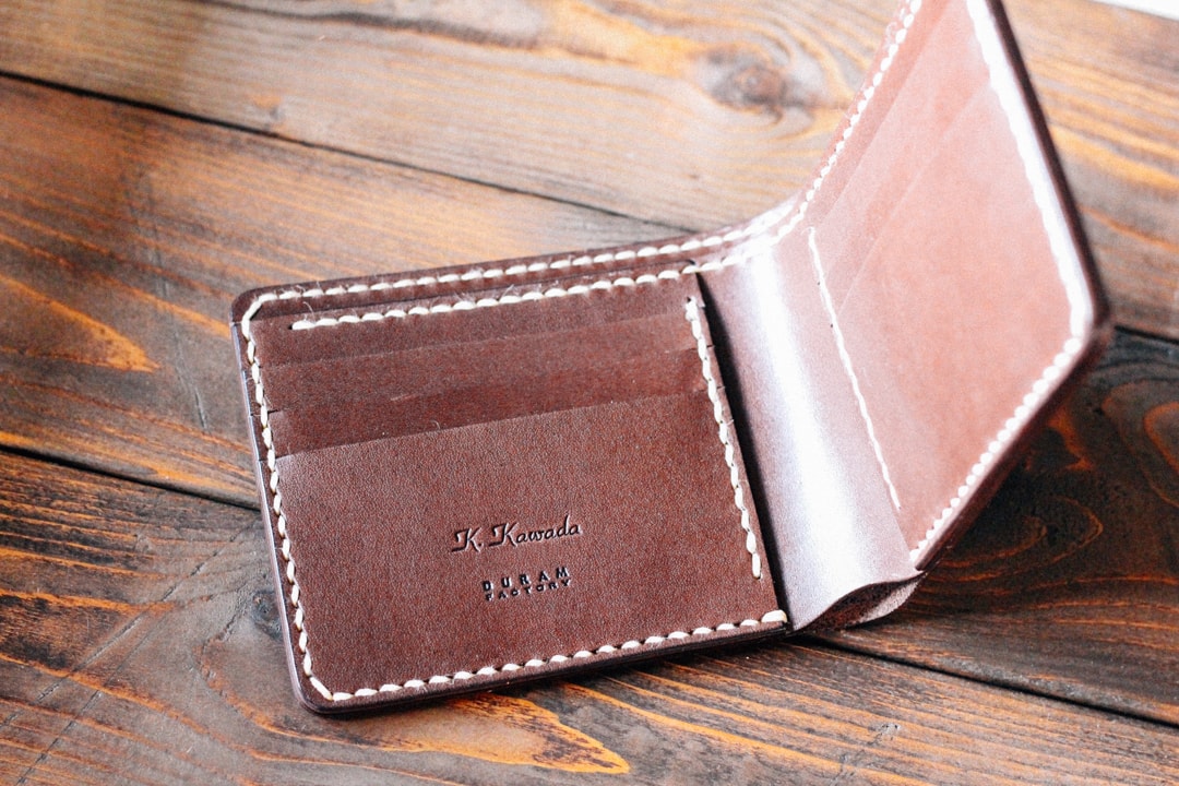 ハンドメイドの二つ折り財布 | ハンドメイド革小物のDuram Online Shop