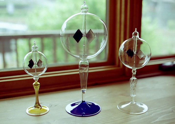 ガラス工芸品のラジオメーター