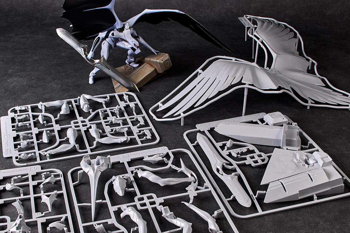 海洋堂から「エヴァンゲリオン量産機」がプラスチックモデルキットに