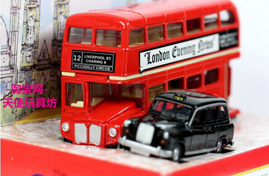 1:76 Oxford Die-Cast London Double Decker Bus And Taxi Gift Set