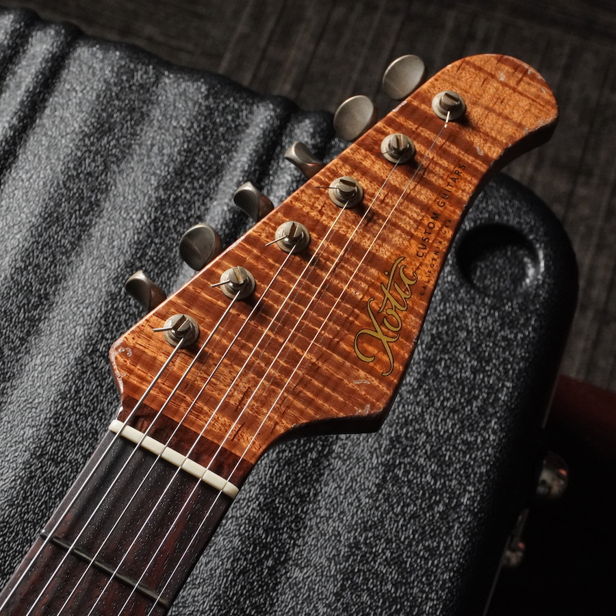 在庫情報/Xotic XSC-2 w/Master Grade Neck SW Green Over 3CS H Aged