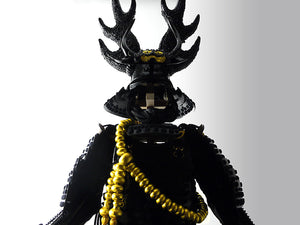 五月人形 鎧 / 鈴甲子雄山 / 本多忠勝10号 – 人形の鯉徳 オンライン