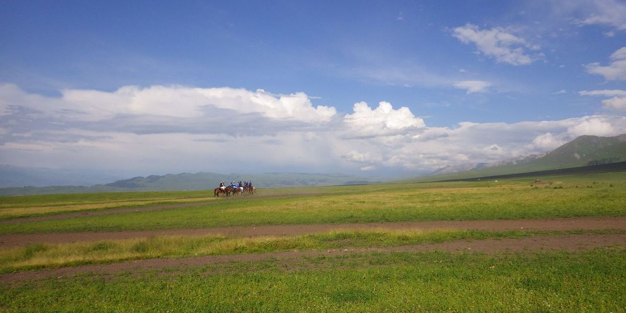 中国シルクロード 北新疆をめぐる9日間 | シルクロード | 風の旅行社