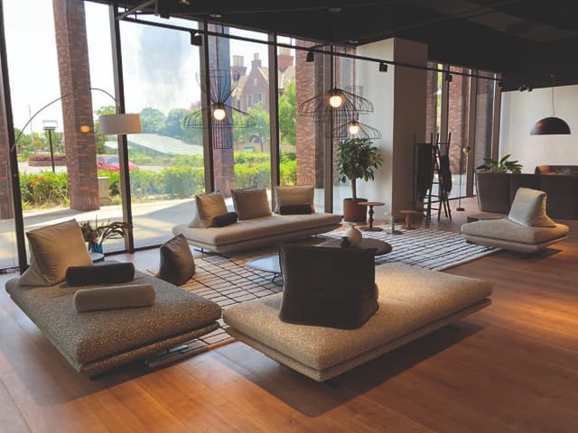 リーン・ロゼ ソファ プラド | ligne roset | 家具インテリア通販