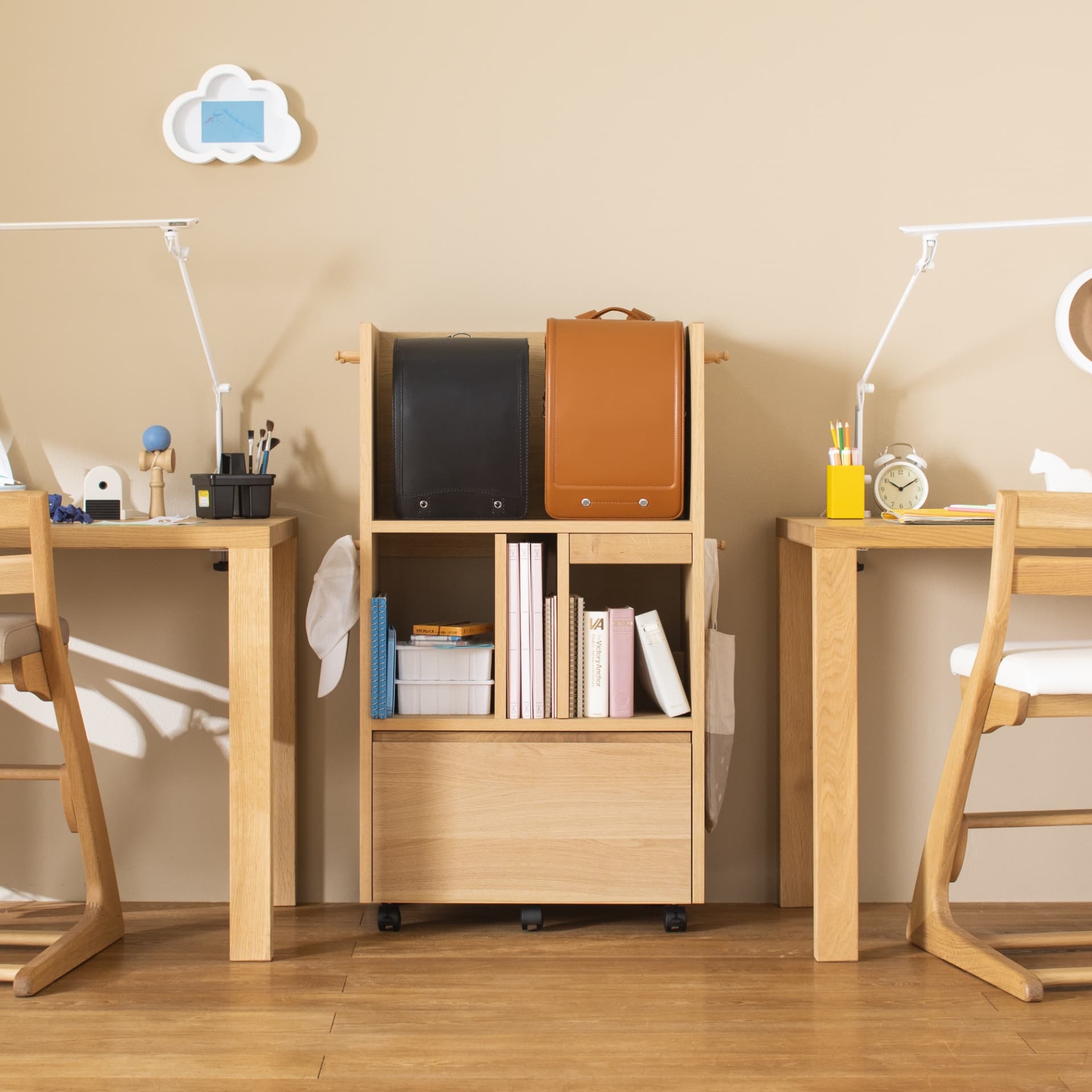 収納／マルチラック ｜暮らしで変わる家具選び｜【公式】カリモク家具