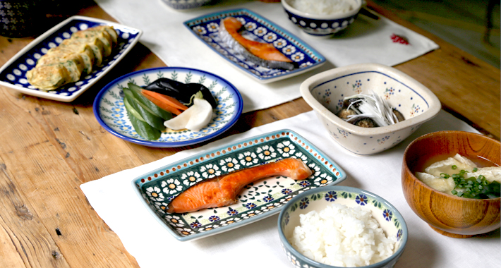 角皿−ポーリッシュポタリー(ポーランド食器)