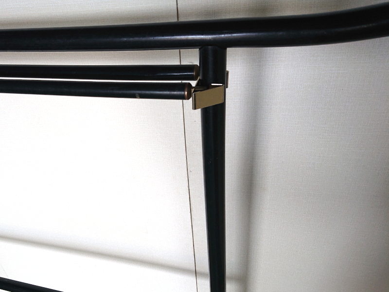 二段両面組衣桁 レンタルなら大阪、東京全国各地ステップにお任せ