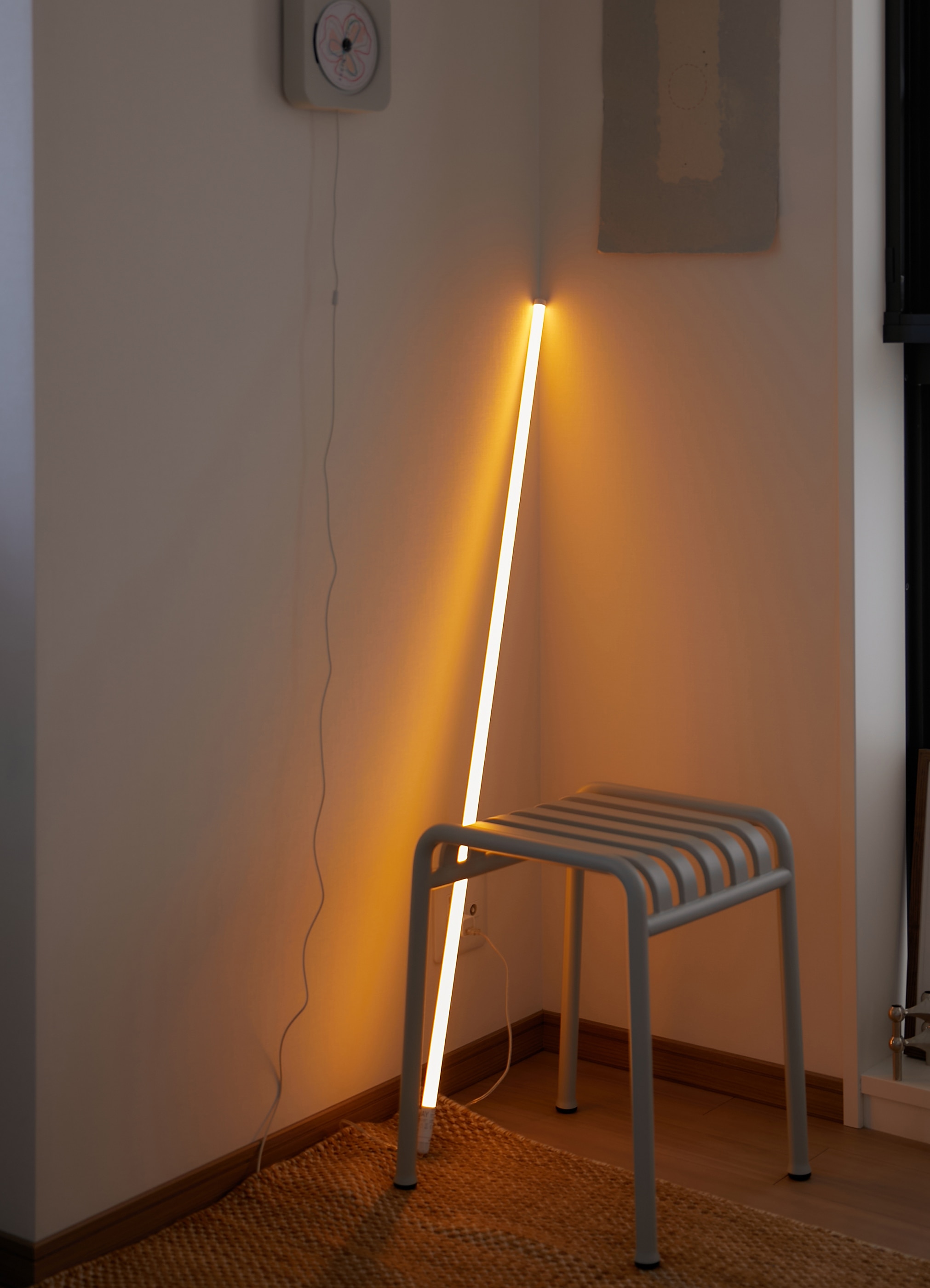 NEON TUBE LED SLIM 120｜北欧デンマーク インテリアブランドの通販