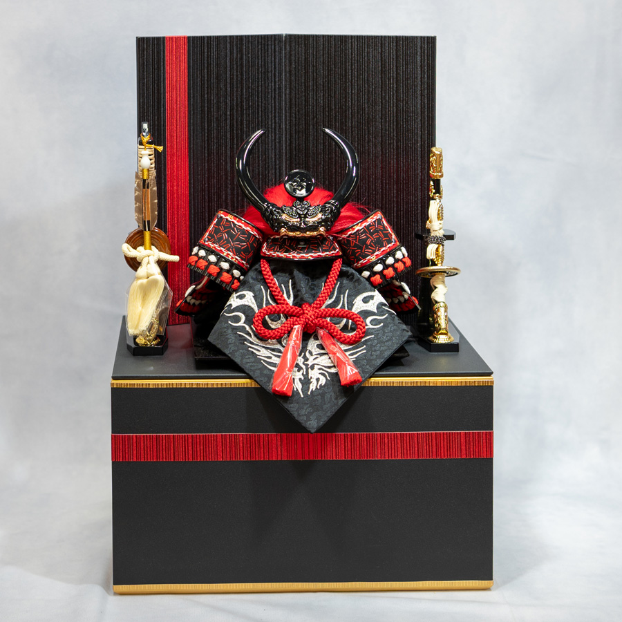 甲州印伝 赤毛蜻蛉柄 8号 武田信玄兜 KOKUOU収納セット | 人形専門店