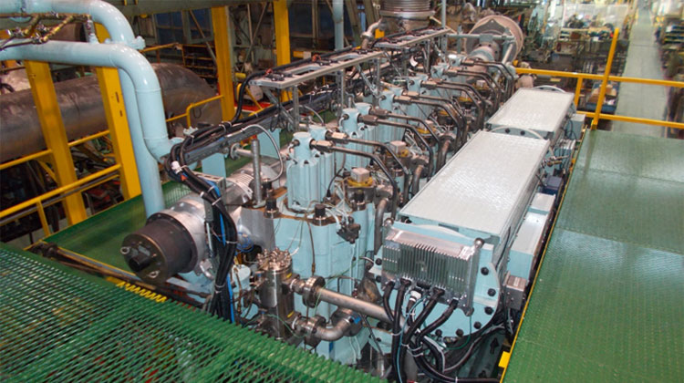 ガスエンジン | 低速4サイクル機関 | 製品・サービス | 阪神内燃機工業