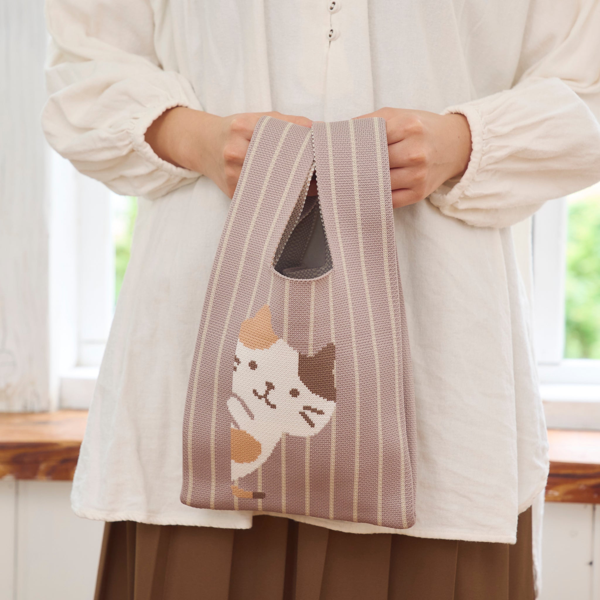 ふくふくにゃんこ ニットバッグ – HAPiNS online shop