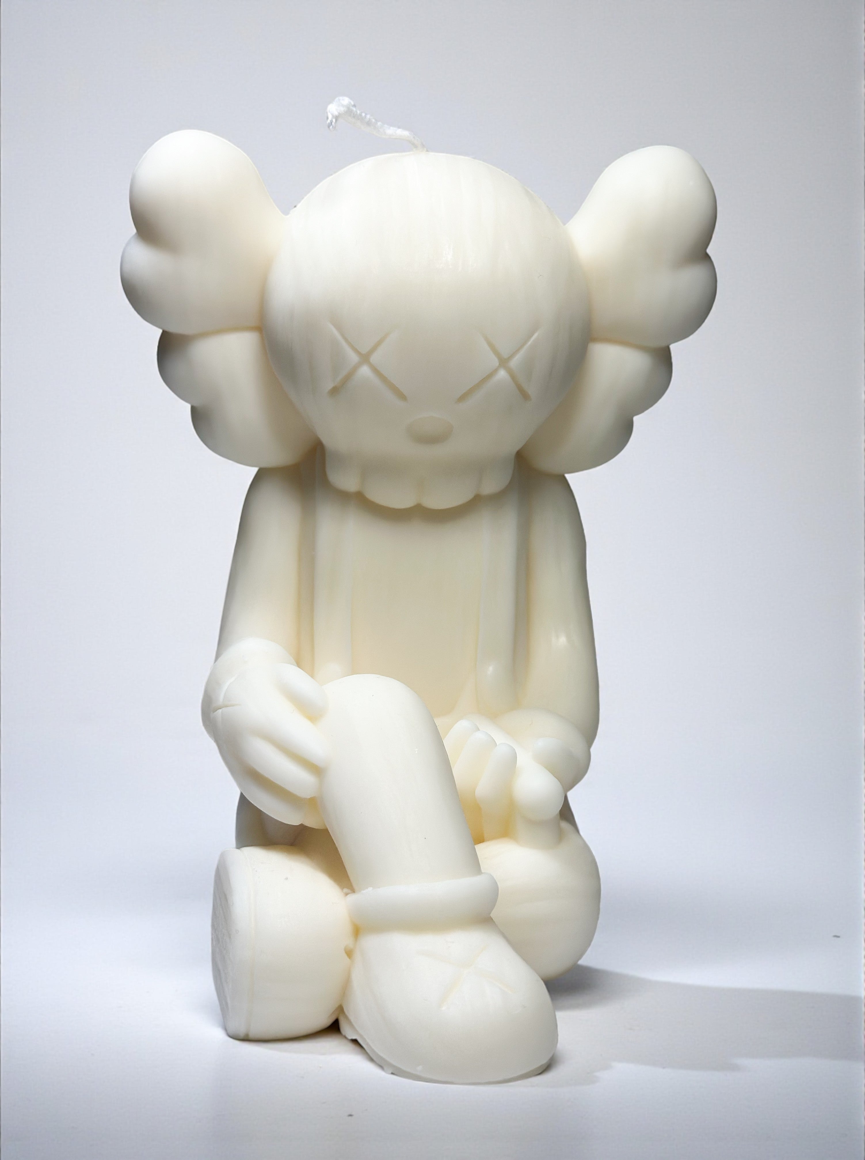 Kaws Candle – Happy Scents
