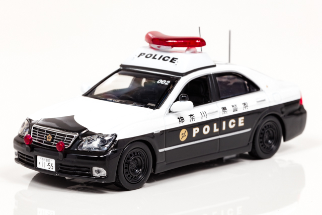 1/43 トヨタ クラウン (GRS180) 2010 神奈川県警察自動車警ら隊車両