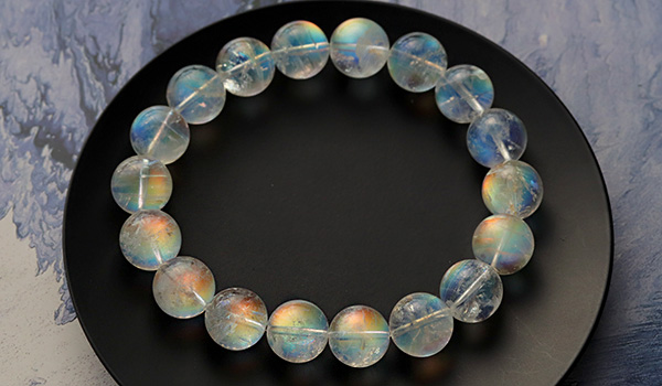 一点もの】【特選品】大玉ブレス（ロイヤルレインボームーンストーンPG